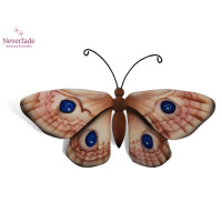 Houten mini-urn vlinder op granieten blokje, Nachtpauwoog