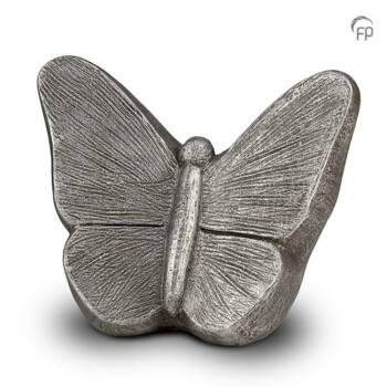 ugk-058-zilverkleurige-grote-urn-mariposa-vlinder